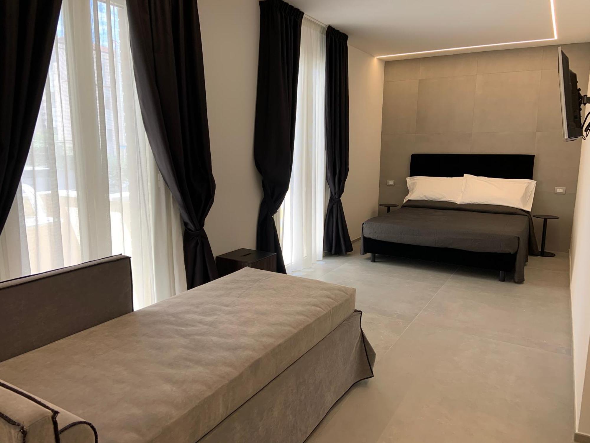 Hotel Commodore Cervia Buitenkant foto