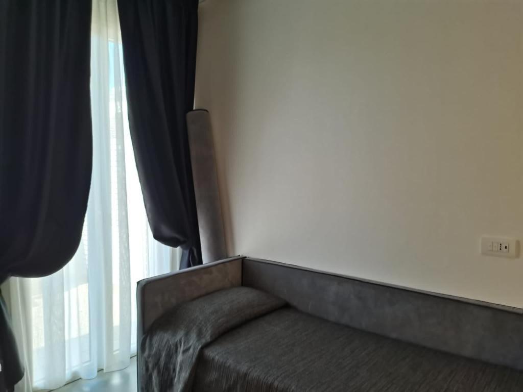 Hotel Commodore Cervia Buitenkant foto