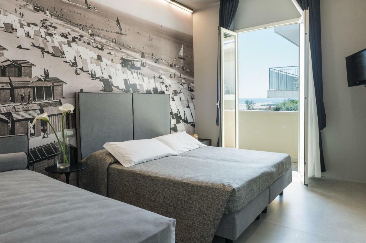 Hotel Commodore Cervia Buitenkant foto